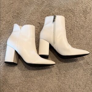 Unisa Cream Pointy Ankle Boots
